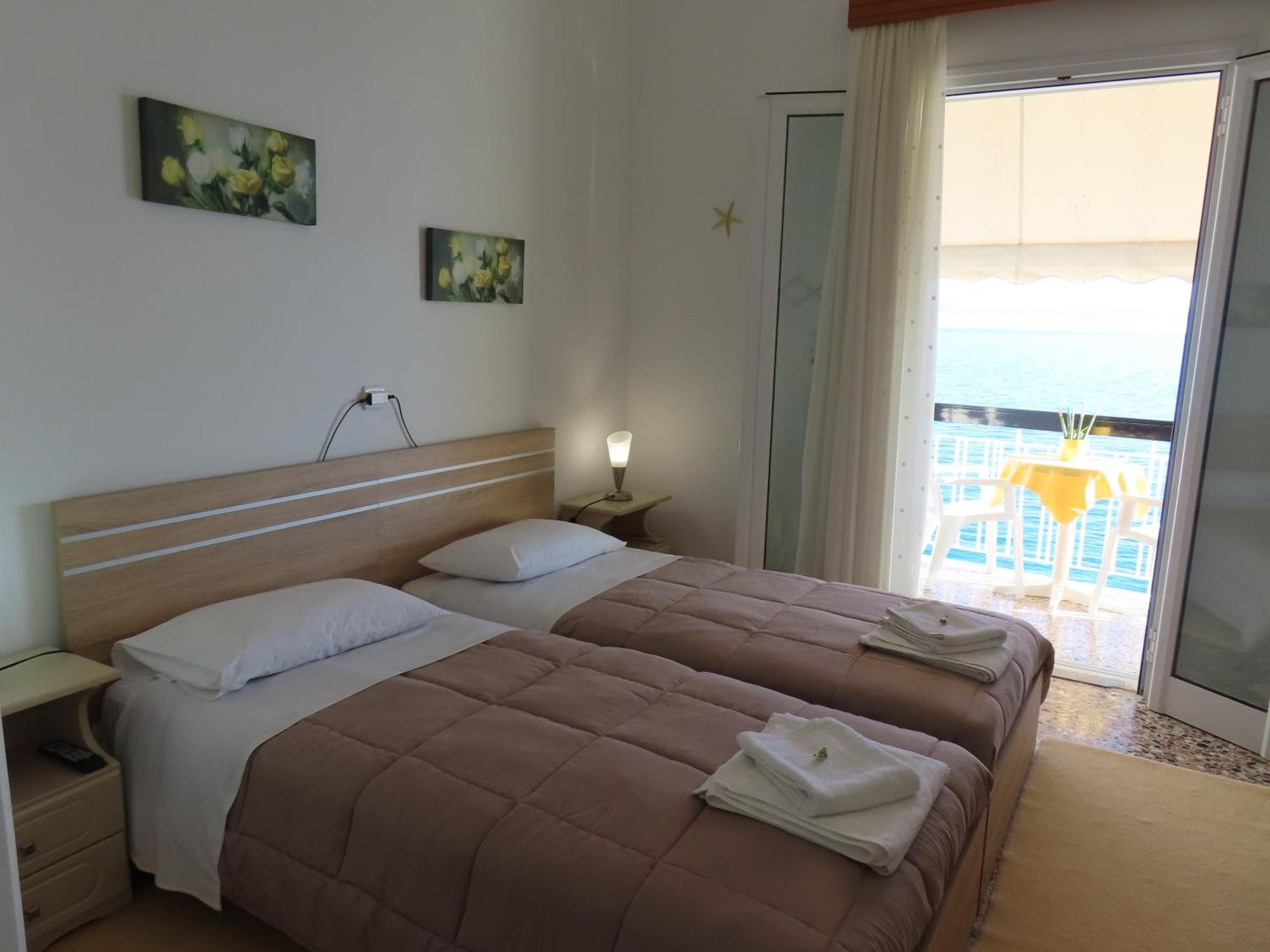 Blue Sky Apartments & Rooms Xiropigado Buitenkant foto