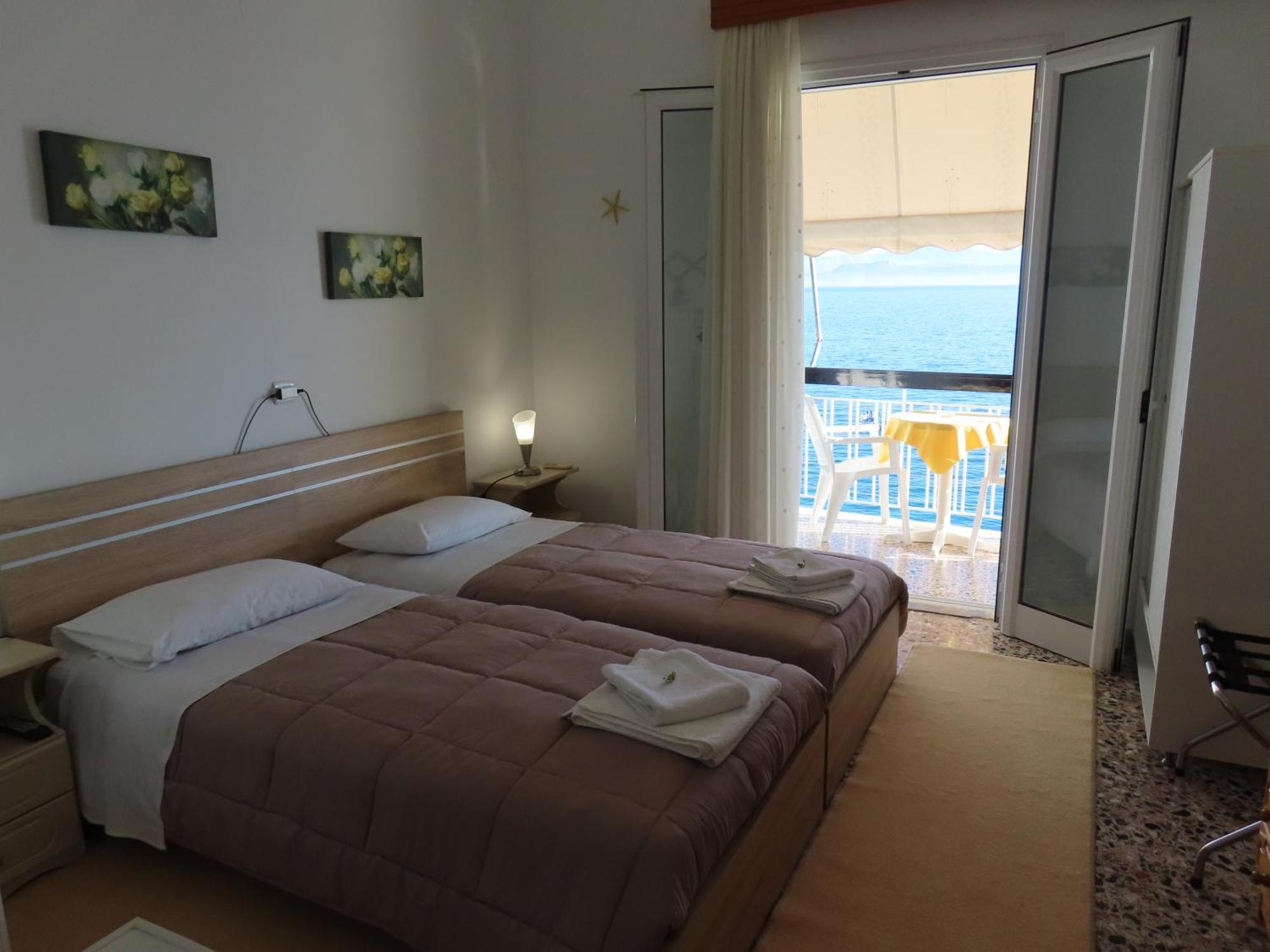 Blue Sky Apartments & Rooms Xiropigado Buitenkant foto